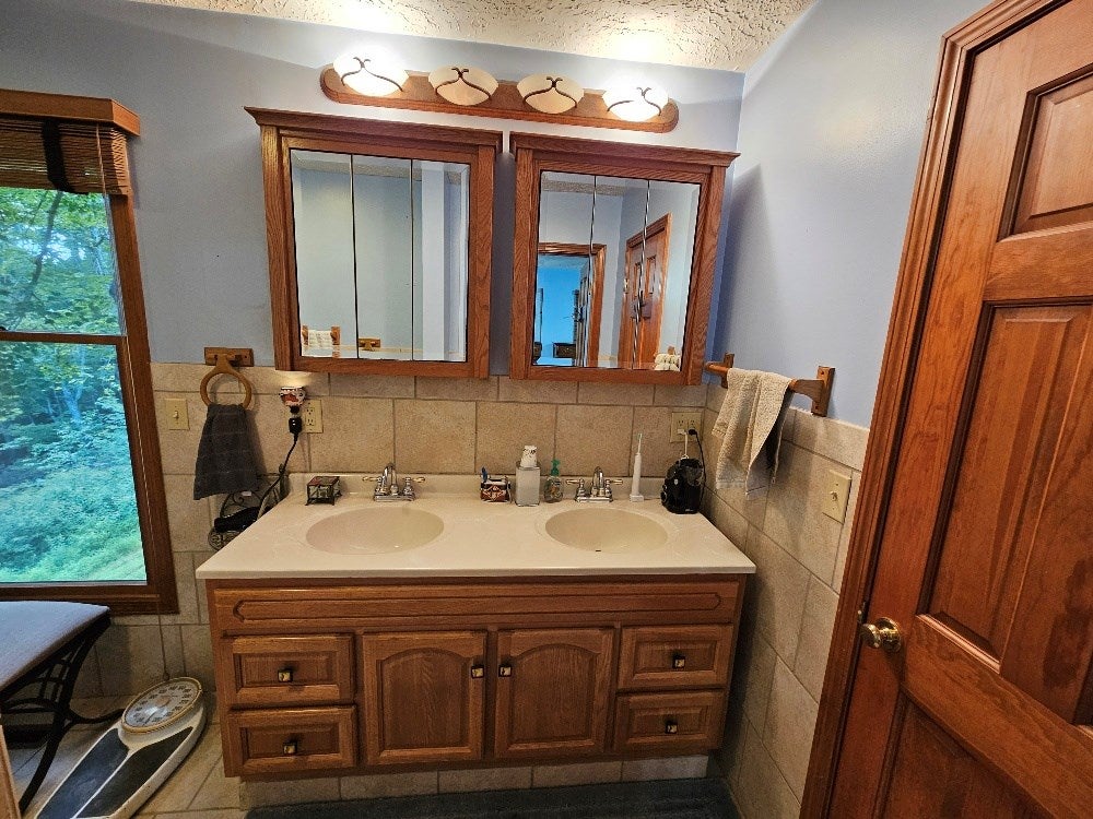 983 Ripshin Road Troutdale, VA 24378 - Photo 23 of 26 Gallery Image 23