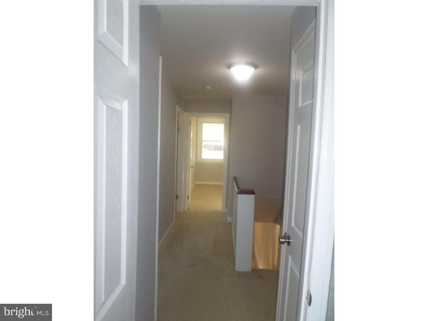 1413 Vernon Road Philadelphia, PA 19150 - Photo 14 of 23 Hallway