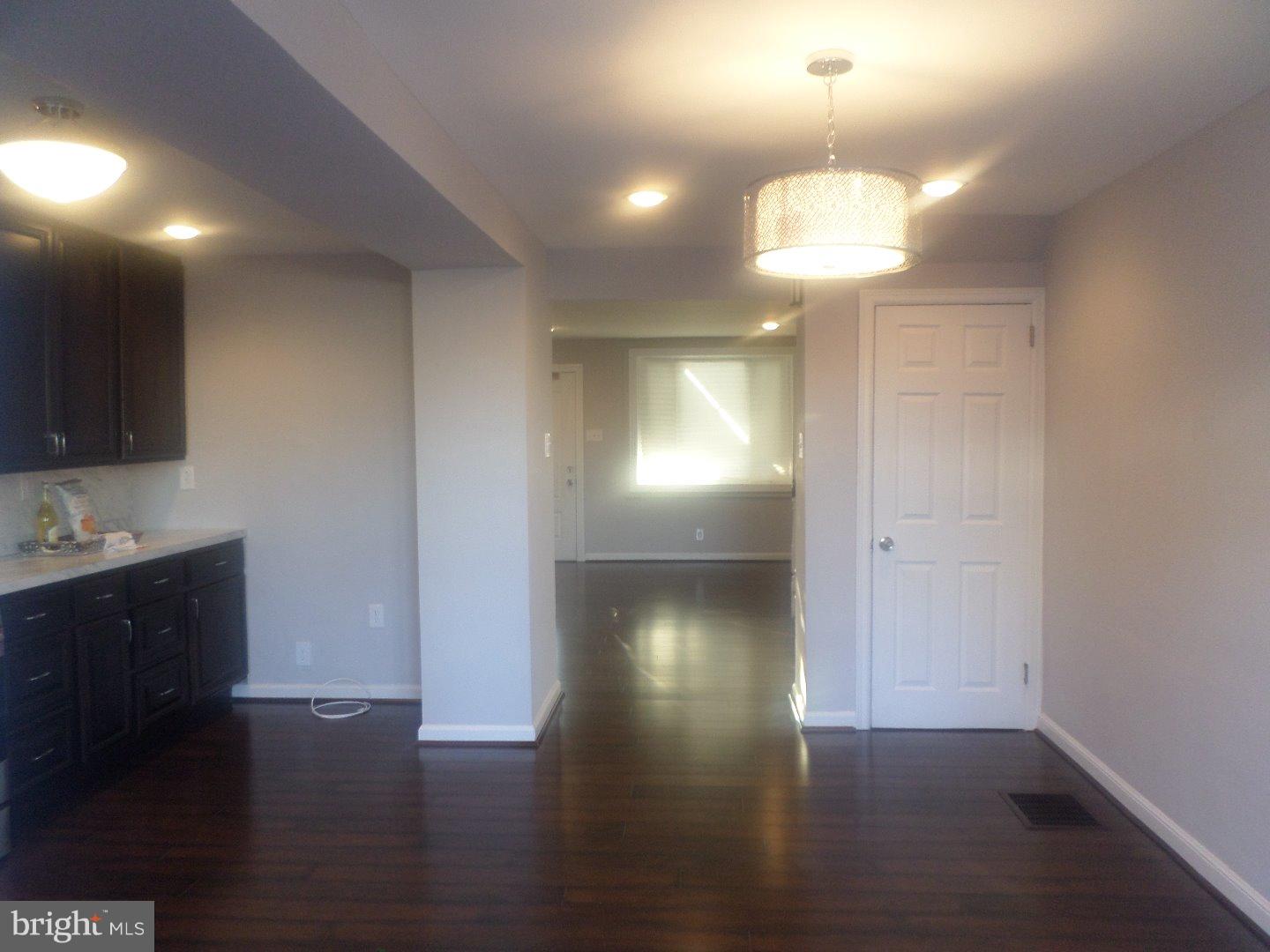 1413 Vernon Road Philadelphia, PA 19150 - Photo 8 of 23 Dining Room