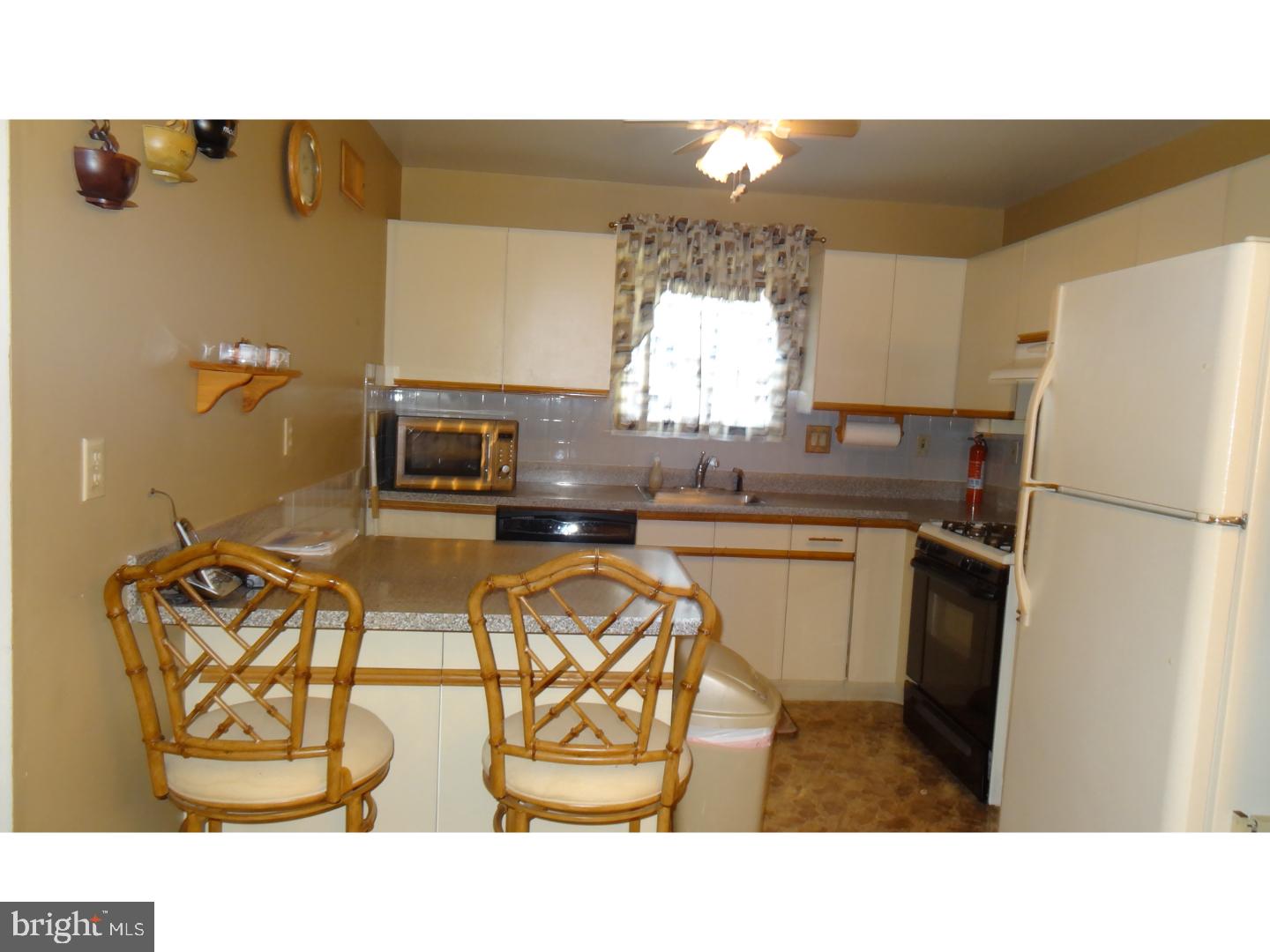 1610 Rhawn Street Philadelphia, PA 19111 - Photo 7 of 19 Gallery Image 7