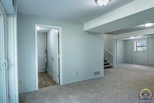 $270,000 | 4828 Southwest Cochise Avenue, Topeka, KS 66614