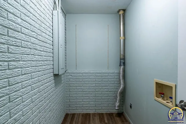 $270,000 | 4828 Southwest Cochise Avenue, Topeka, KS 66614