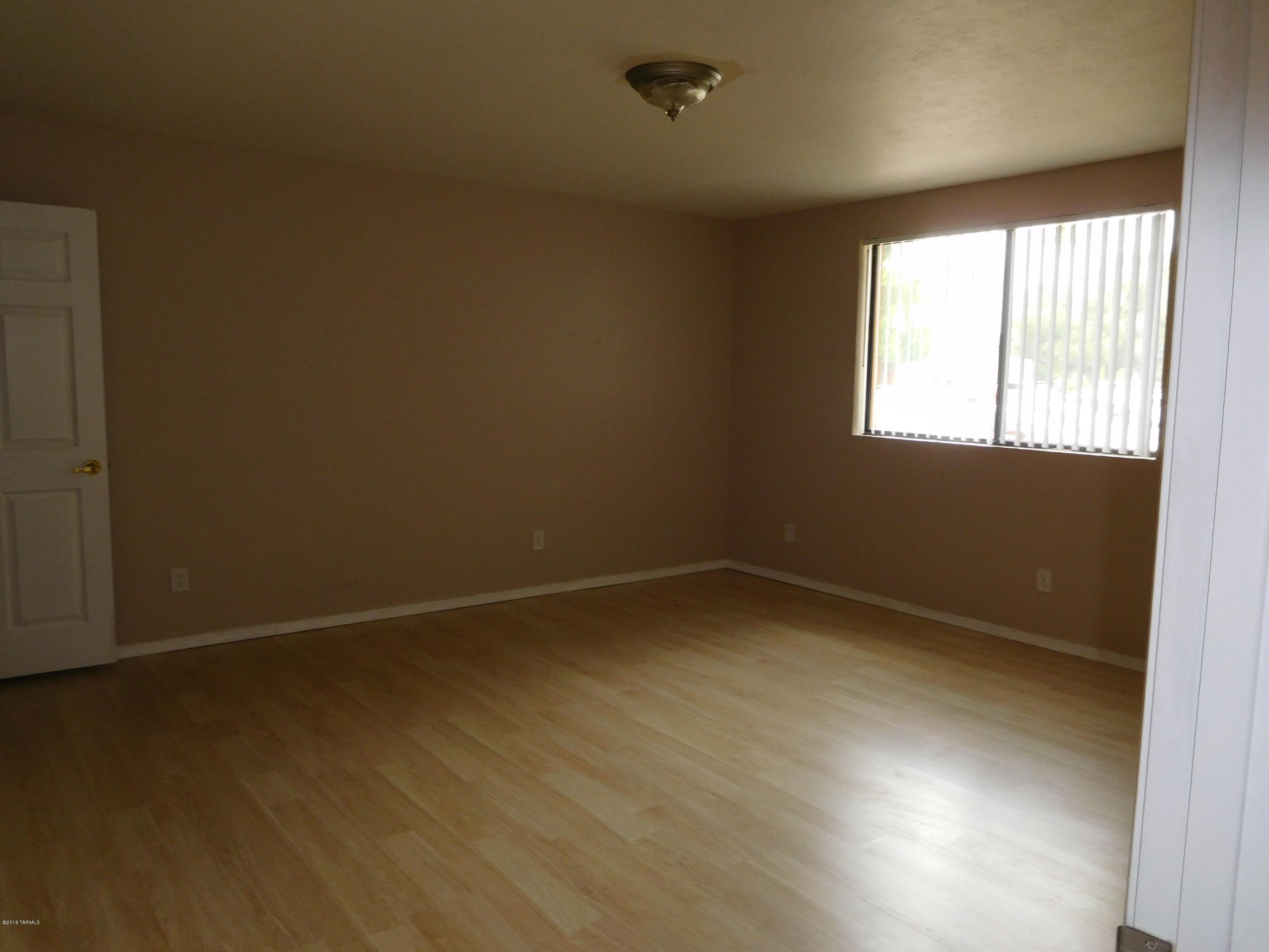 350 North Silverbell Road, Unit 130131 Tucson, AZ 85745 - Photo 15 of 30