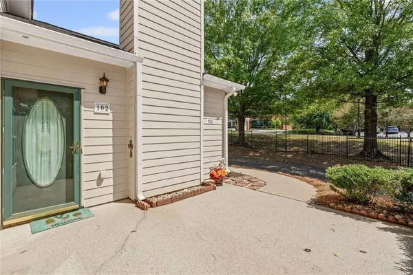 a view of a entryway door of the house