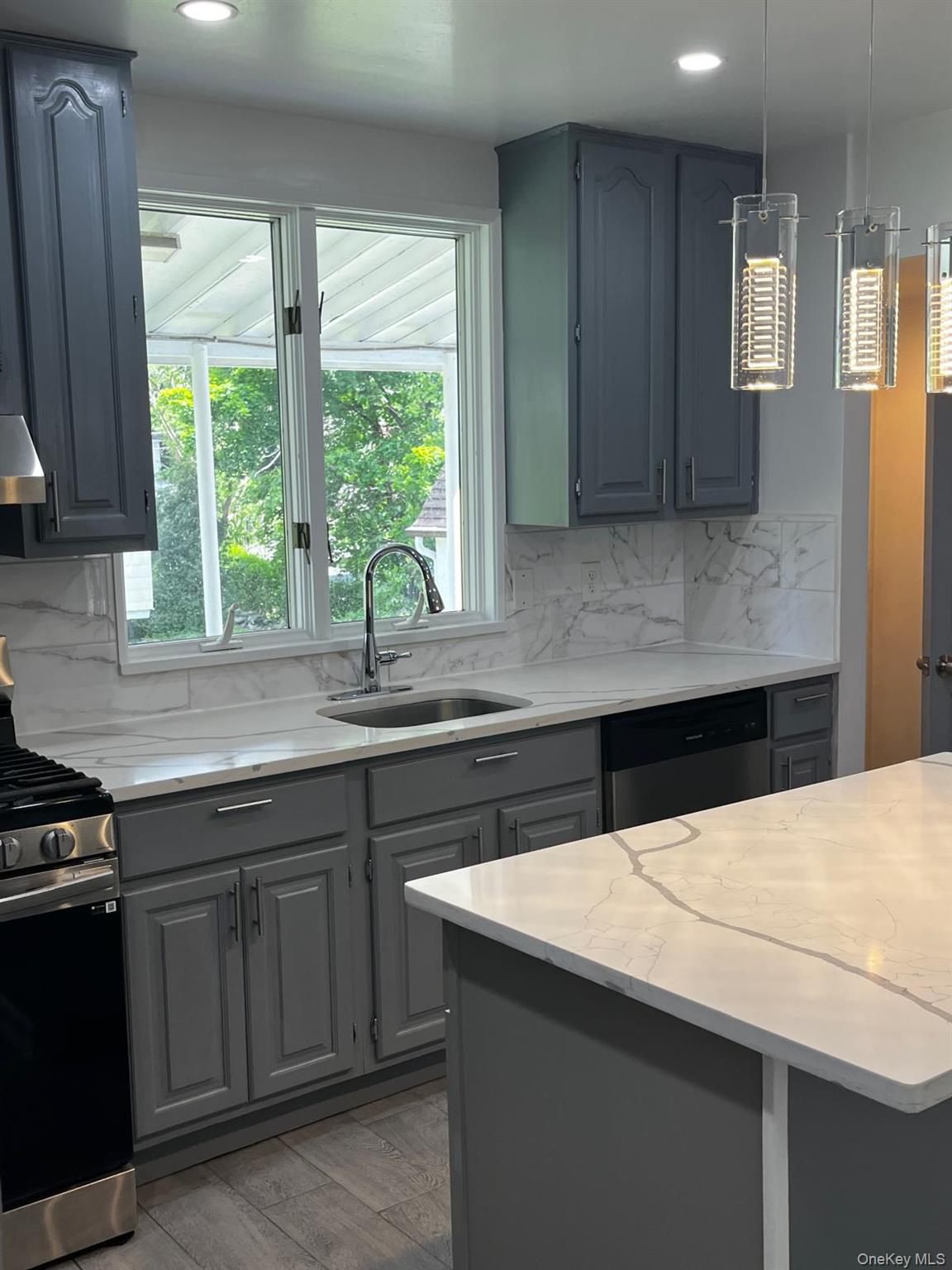440 Mile Square Road Yonkers, NY 10701 - Photo 10 of 29