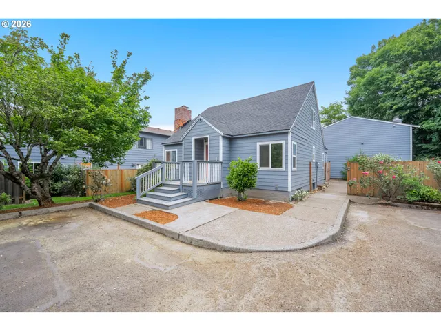 a house view with a outdoor space