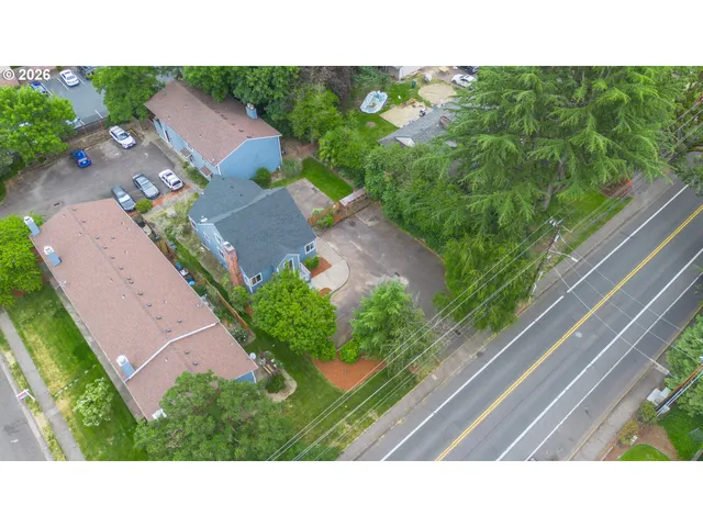 $455,000 | 6240 Southwest Lombard Avenue, Beaverton, OR 97008