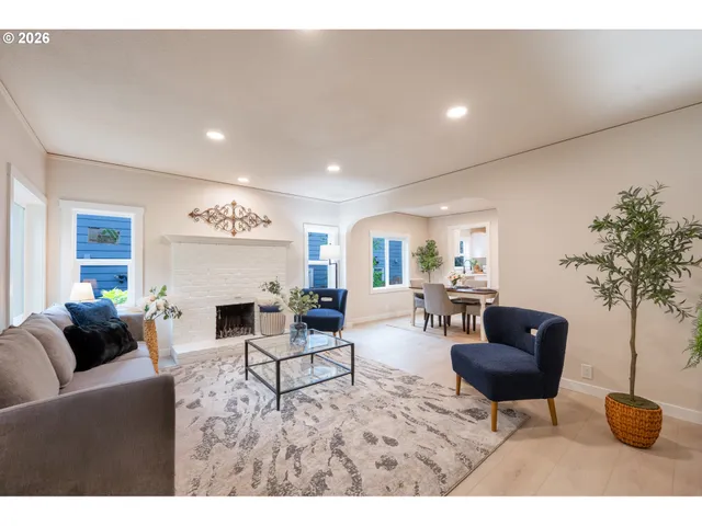 $455,000 | 6240 Southwest Lombard Avenue, Beaverton, OR 97008