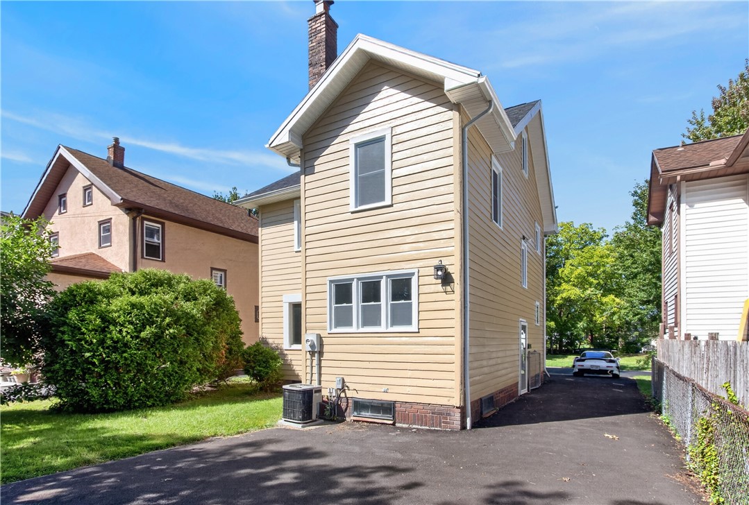 67 Harwick Road Irondequoit, NY 14609 - Photo 29 of 33 Gallery Image 29