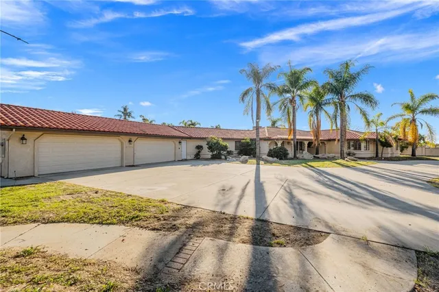 $674,990 | 43041 Mayberry Avenue, Hemet, CA 92544
