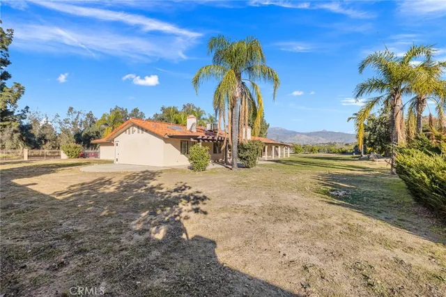 $674,990 | 43041 Mayberry Avenue, Hemet, CA 92544