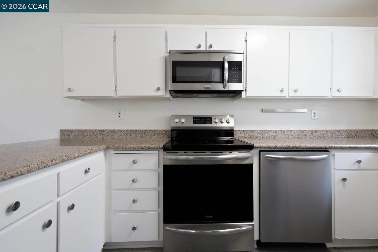 3901 Clayton Road, Unit 32 Concord, CA 94521 - Photo 15 of 51 Gallery Image 15