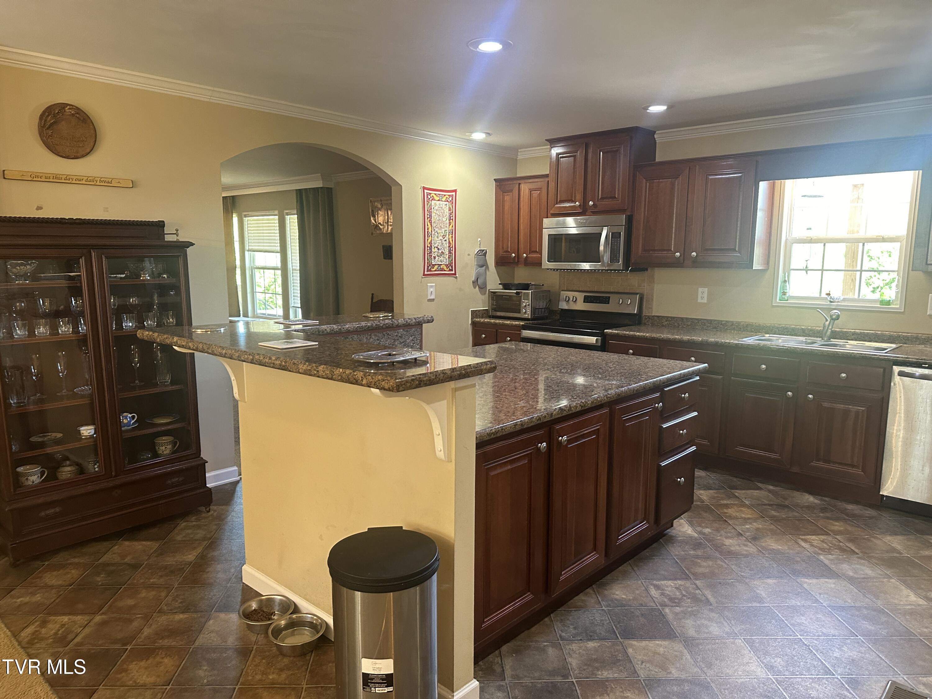 5273 Rose Ridge Clintwood, VA 24228 - Photo 5 of 41 Kitchen 2