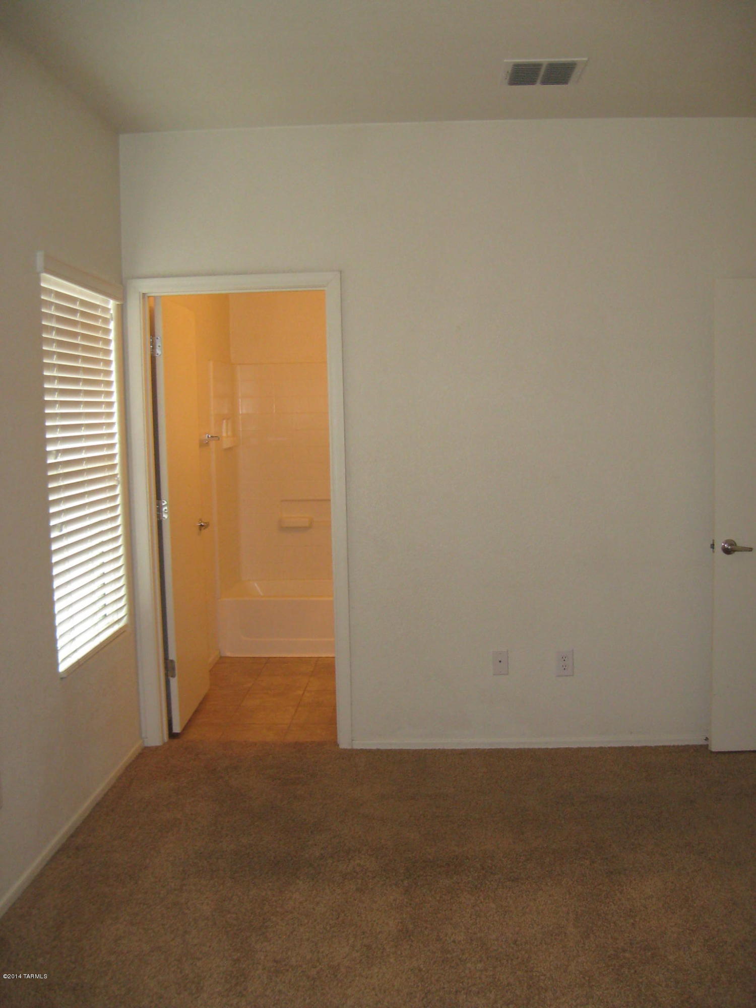 6311 South Sun View Way Tucson, AZ 85706 - Photo 11 of 18