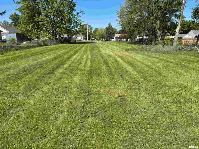 $9,900 | 1297 South Chambers Street, Galesburg, IL 61401