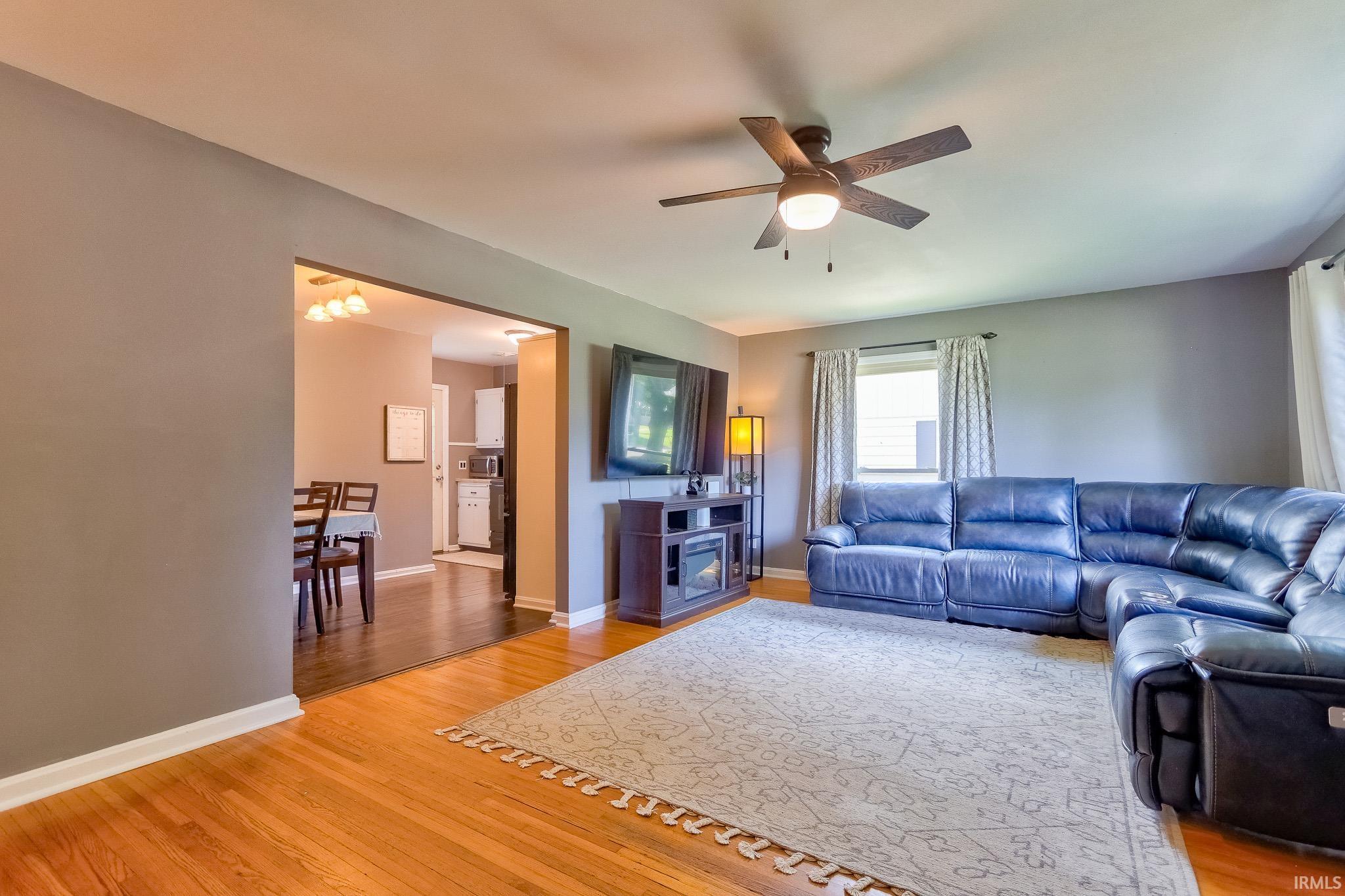 1900 South Spring Street Evansville, IN 47714 - Photo 3 of 29