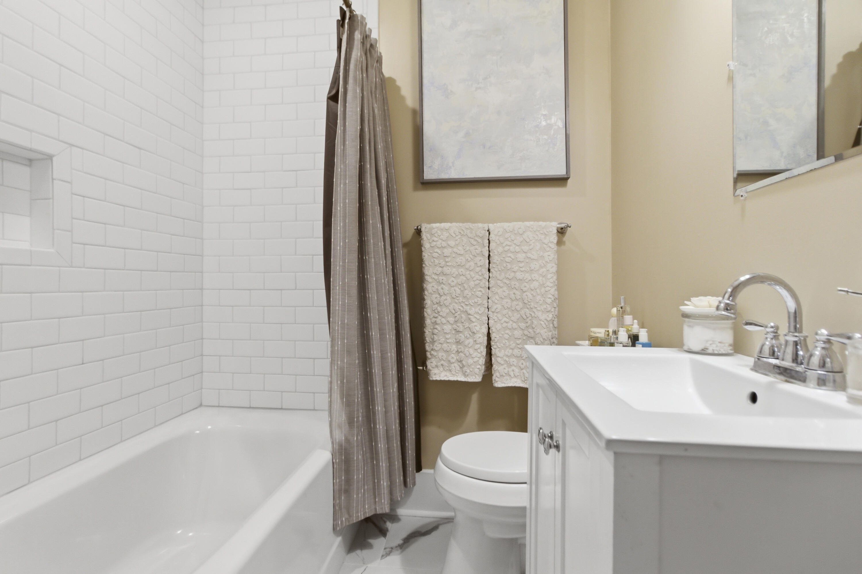 3 Rutledge Boulevard Charleston, SC 29401 - Photo 41 of 46 Gallery Image 41