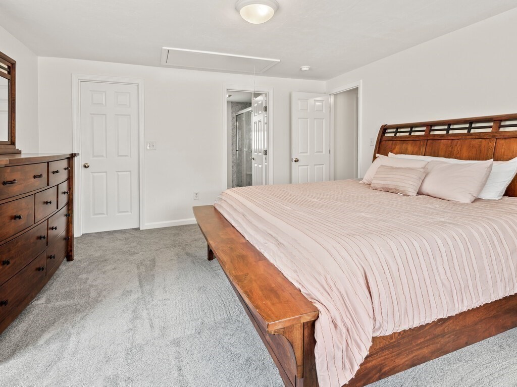 11 Abbey Road Webster, MA 01570 - Photo 19 of 41 Gallery Image 19