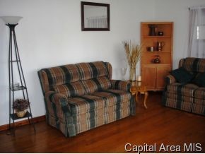 3204 South Spring Street Springfield, IL 62703 - Photo 2 of 8