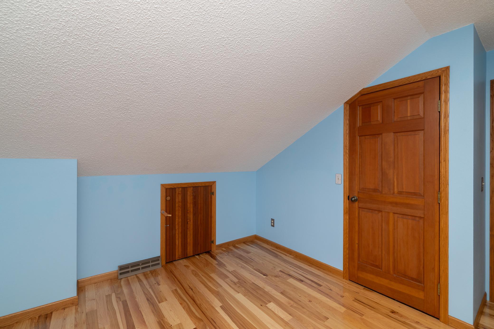W12041 497th Avenue Prescott, WI 54021 - Photo 37 of 90