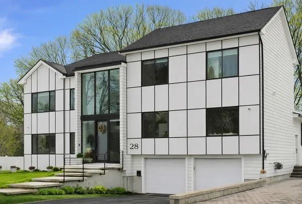 $2,499,999 | 28 Bancroft Street, Lynnfield, MA 01940