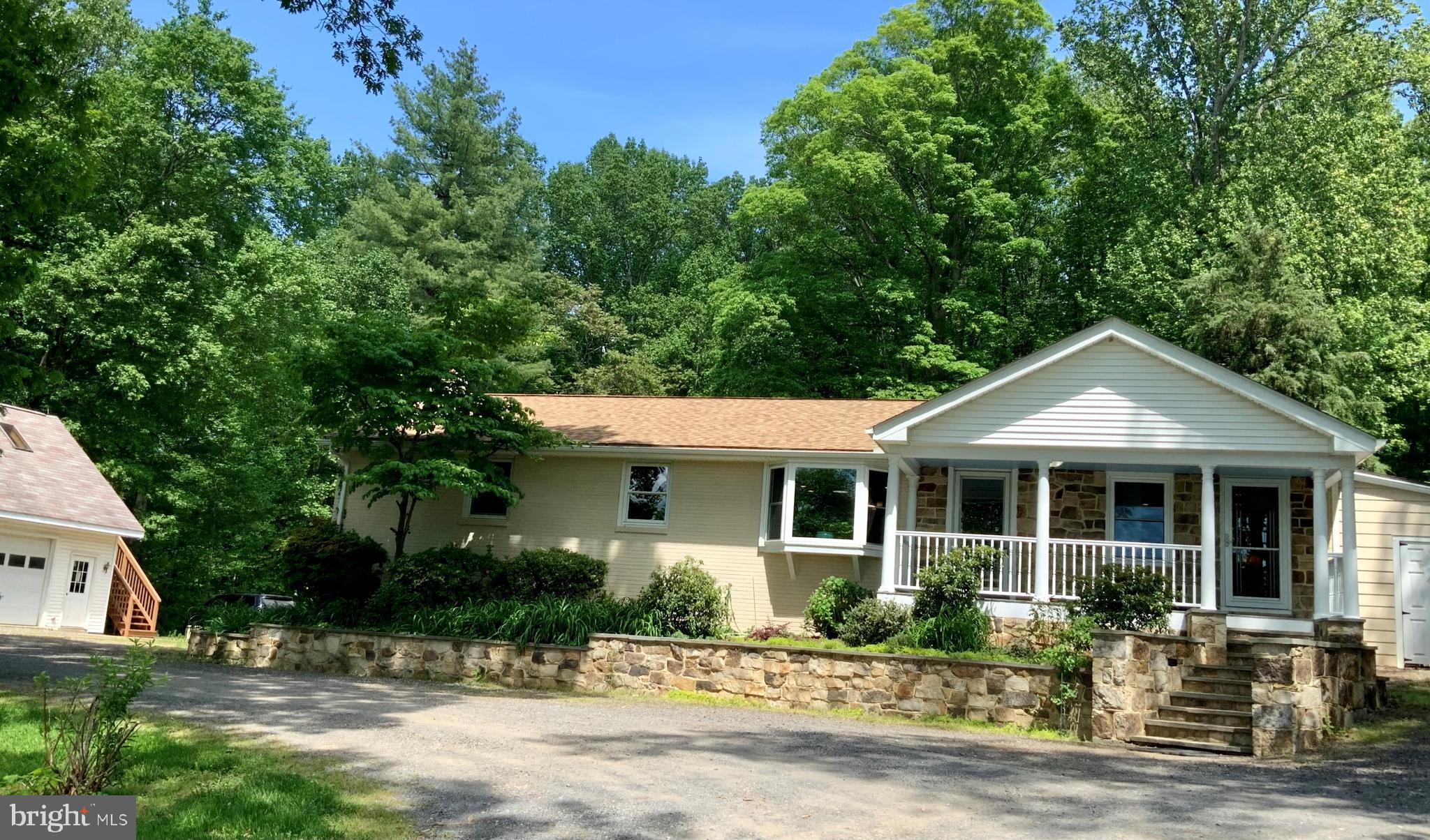 6625 Wilson Road Marshall, VA 20115 - Photo 2 of 17