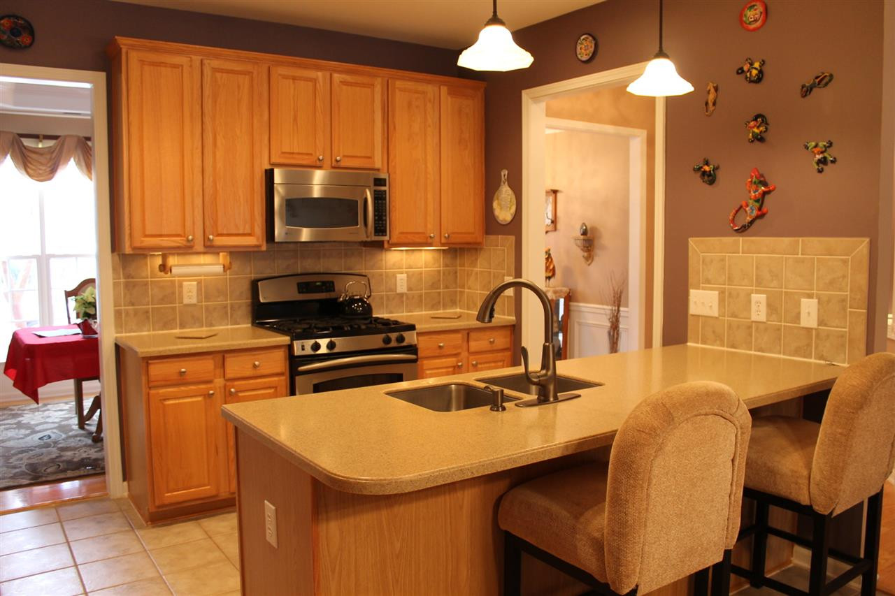 7710 Del Monte Drive Raleigh, NC 27613 - Photo 6 of 25 Photo 6