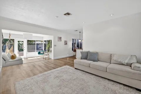 a picture of floor plan