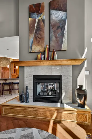 $650,000 | 3914 Southwest Barons Lane, Topeka, KS 66610