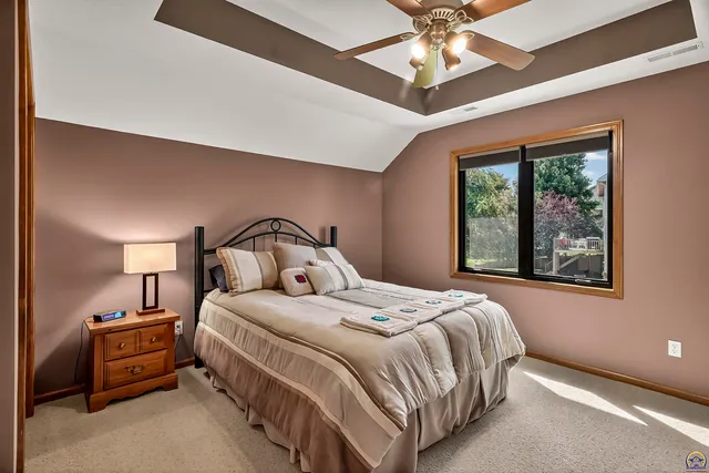 $650,000 | 3914 Southwest Barons Lane, Topeka, KS 66610