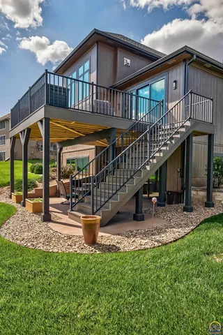 $650,000 | 3914 Southwest Barons Lane, Topeka, KS 66610