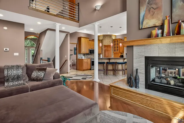 $650,000 | 3914 Southwest Barons Lane, Topeka, KS 66610