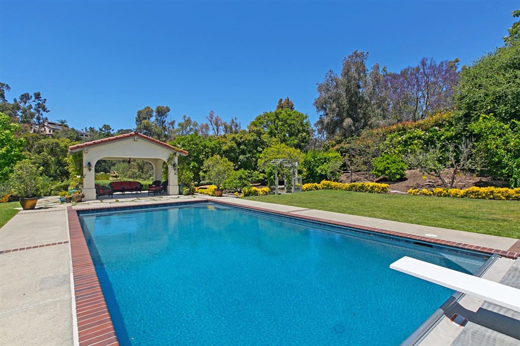 16578 Via Lago Azul Rancho Santa Fe, CA 92067 - Photo 10 of 14 Gallery Image 10