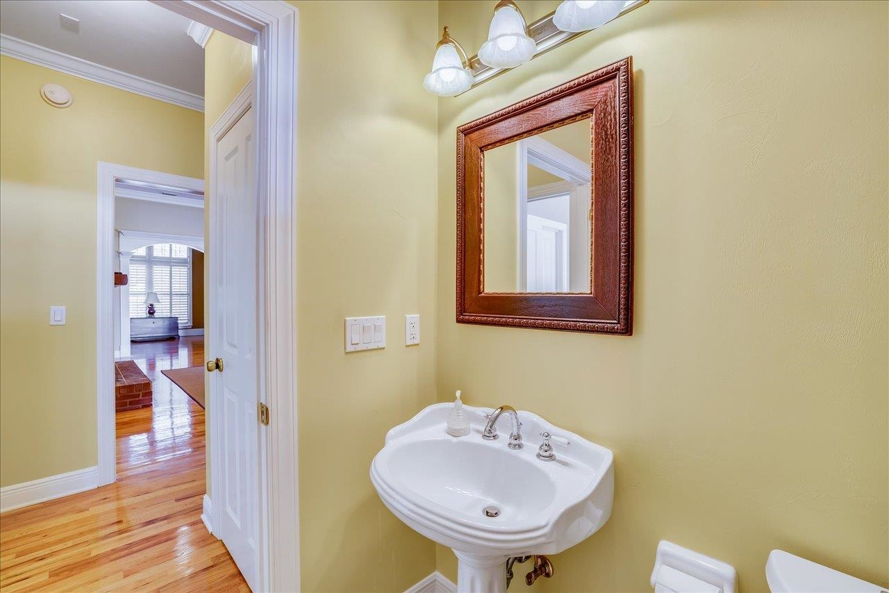 1119 Bannerman Road Tallahassee, FL 32312 - Photo 34 of 60