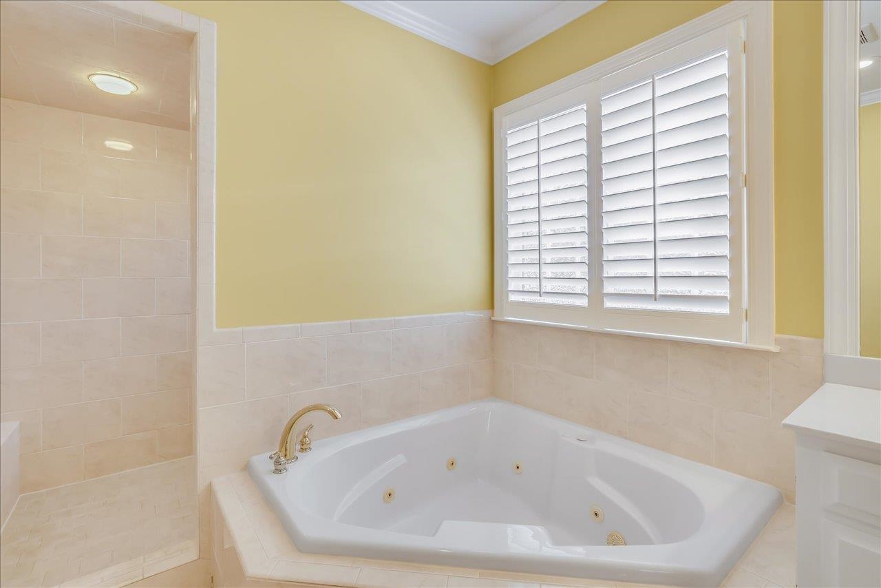 1119 Bannerman Road Tallahassee, FL 32312 - Photo 42 of 60