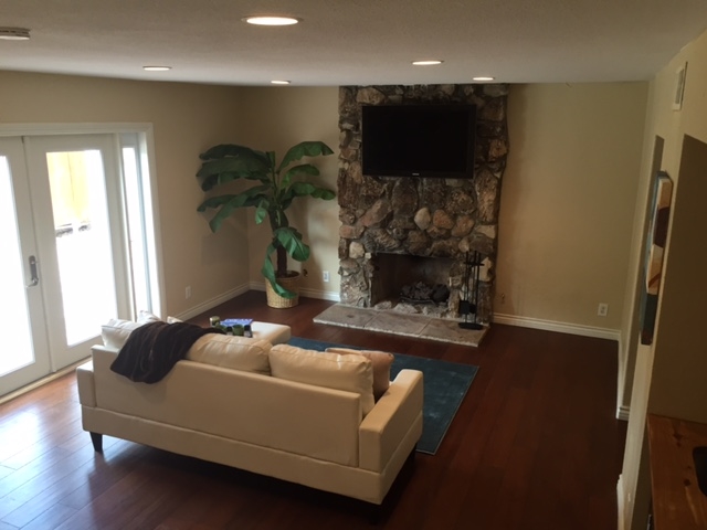 222 Cerro Street Encinitas, CA 92024 - Photo 4 of 25 Gallery Image 4