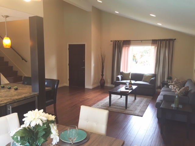 222 Cerro Street Encinitas, CA 92024 - Photo 5 of 25 Gallery Image 5