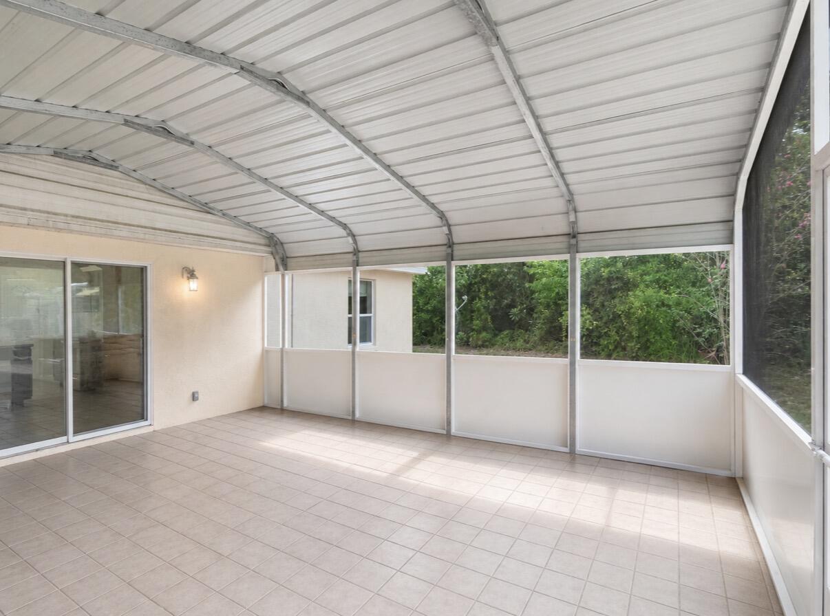 12276 Villa Road Spring Hill, FL 34609 - Photo 31 of 39 IMG_1046
