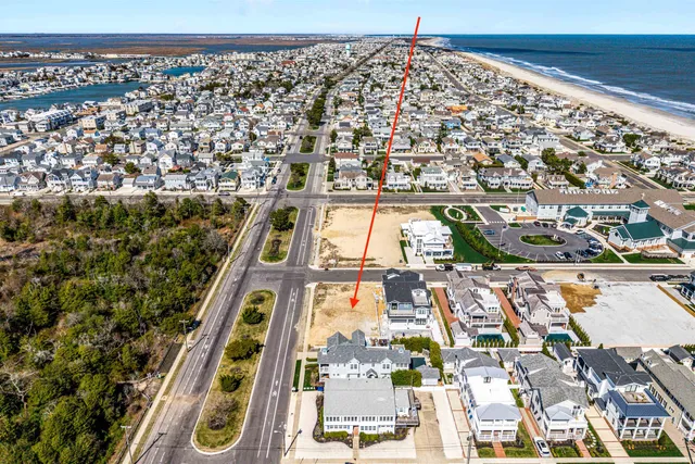 $4,280,000 | 11200 2nd, Stone Harbor, NJ 08247