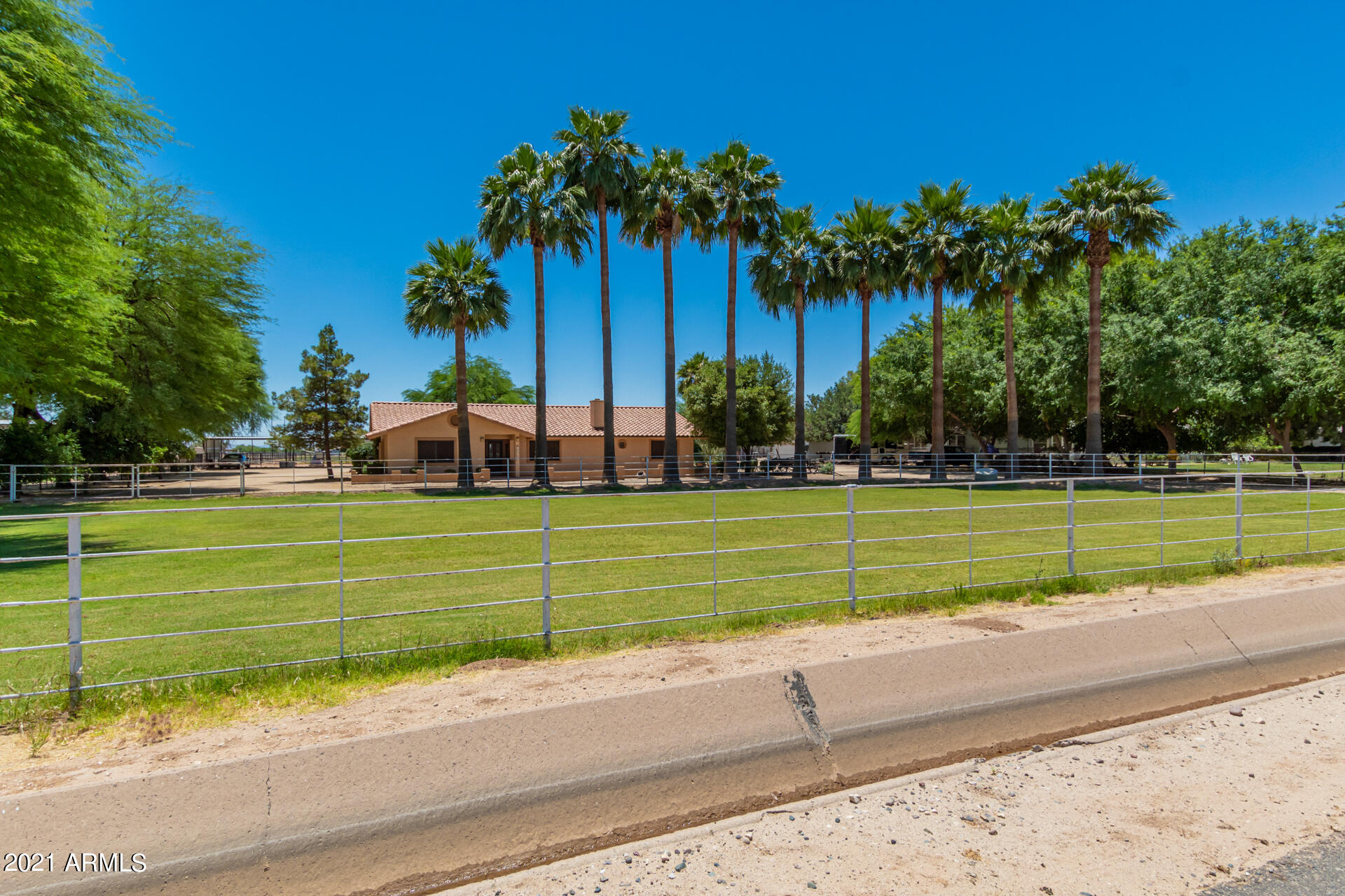 17707 West Ocotillo Road Waddell, AZ 85355 - Photo 3 of 73 03-Ocotillo