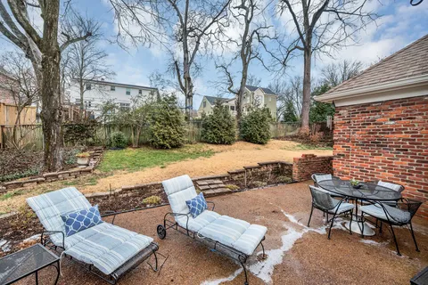 $1,350,000 | 7 Foxhall Cl, Nashville, TN 37215