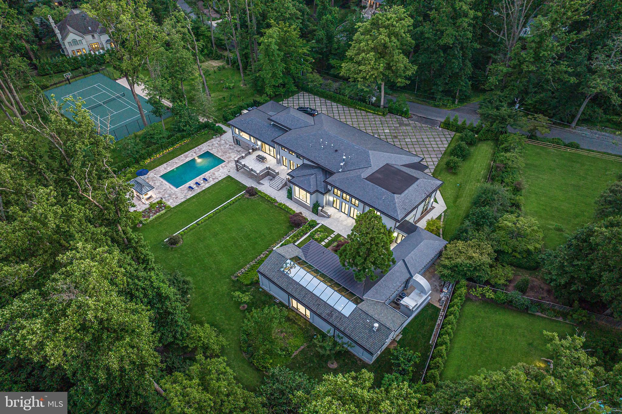 8801 Fernwood Road Bethesda, MD 20817 - Photo 45 of 48 an aerial view of a house with a garden