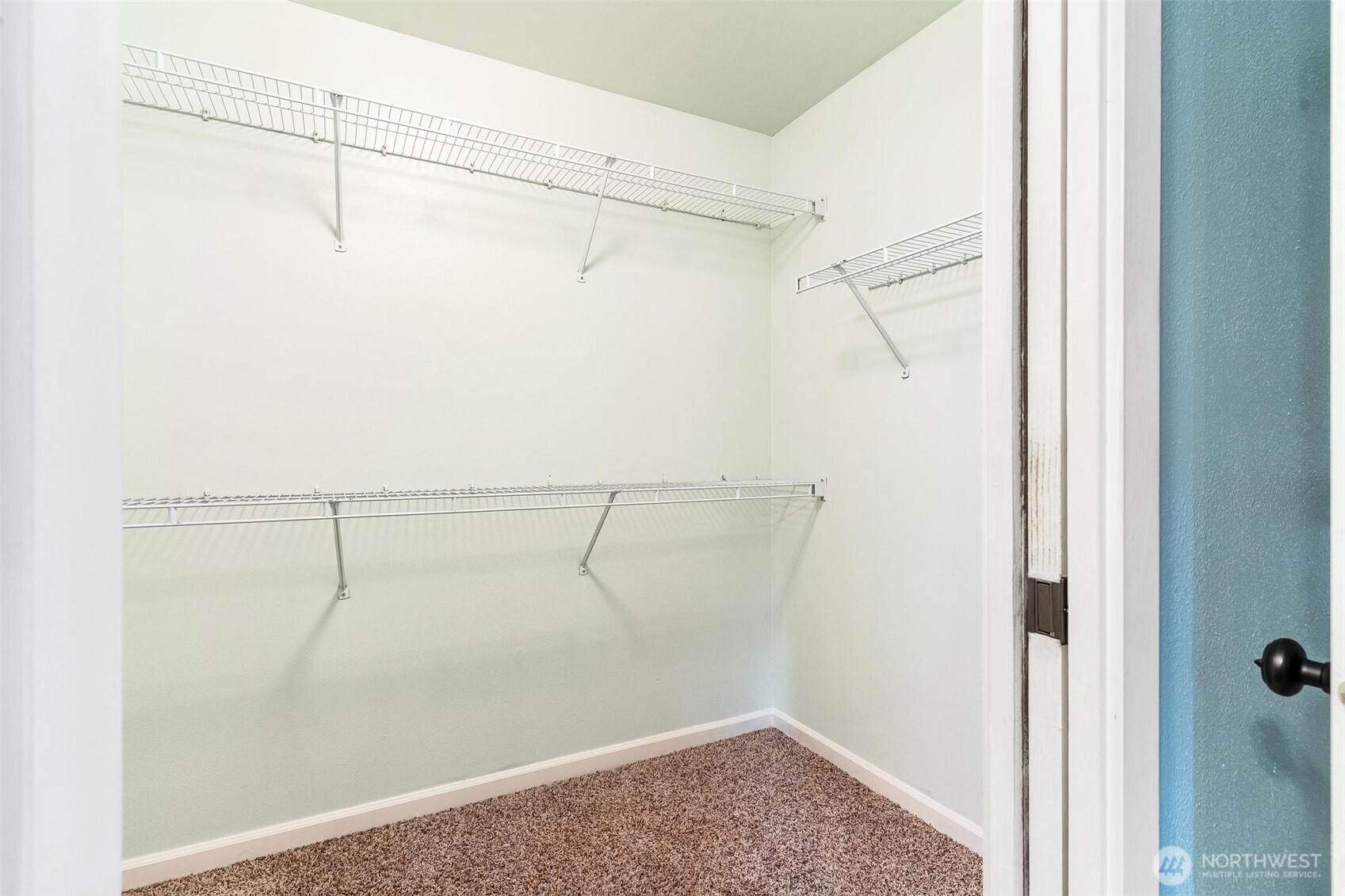 10700 Southeast 260th Street, Unit M101 Kent, WA 98030 - Photo 18 of 40