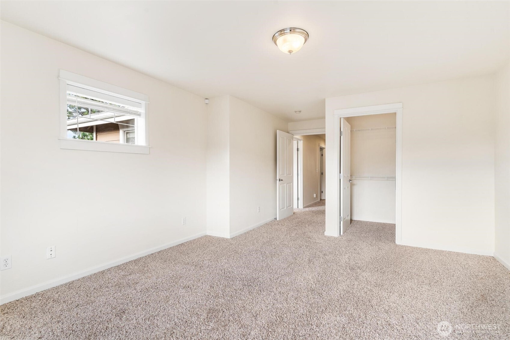 10700 Southeast 260th Street, Unit M101 Kent, WA 98030 - Photo 22 of 40