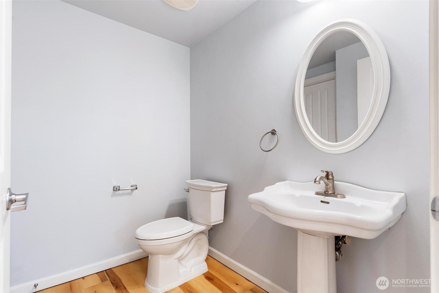 10700 Southeast 260th Street, Unit M101 Kent, WA 98030 - Photo 29 of 40