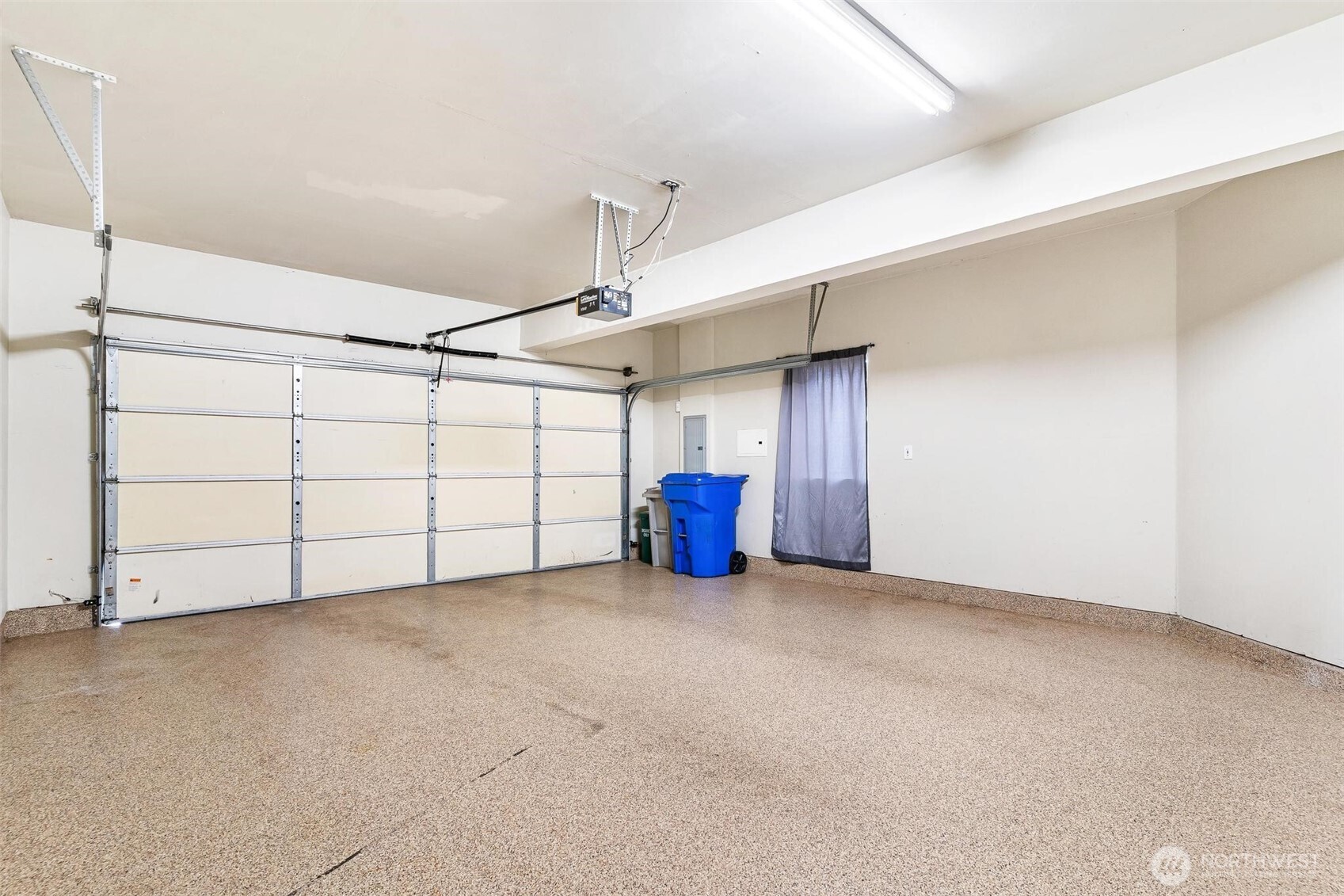 10700 Southeast 260th Street, Unit M101 Kent, WA 98030 - Photo 30 of 40