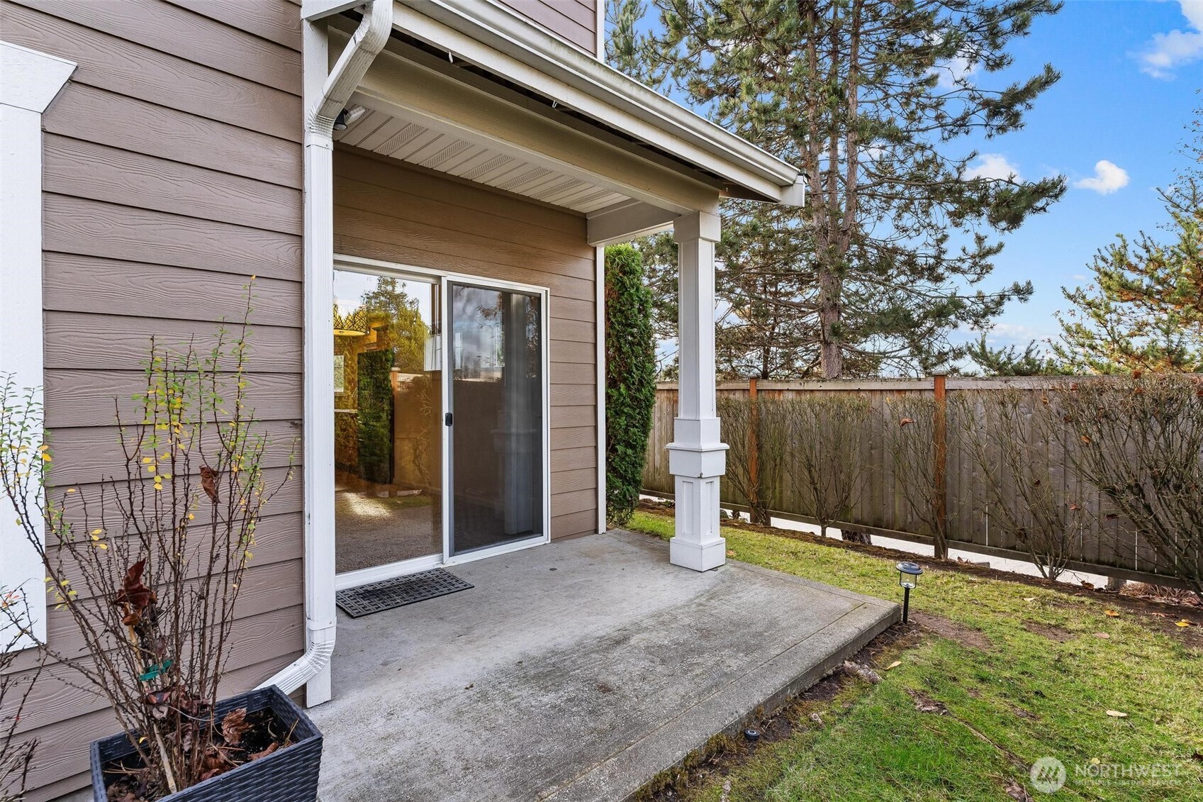 10700 Southeast 260th Street, Unit M101 Kent, WA 98030 - Photo 37 of 40