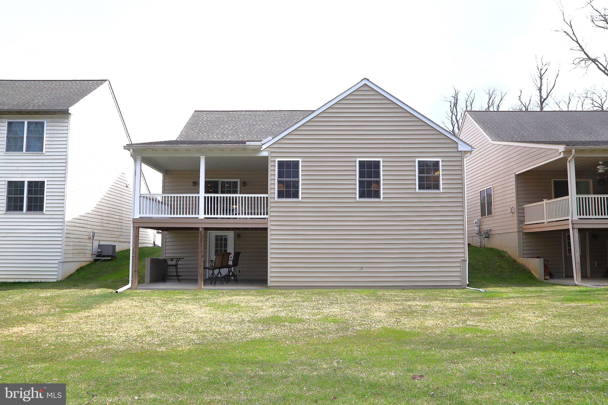 185 Waypoint Drive, Unit 236 Lancaster, PA 17603 - Photo 2 of 31 Charming home with inviting porch.