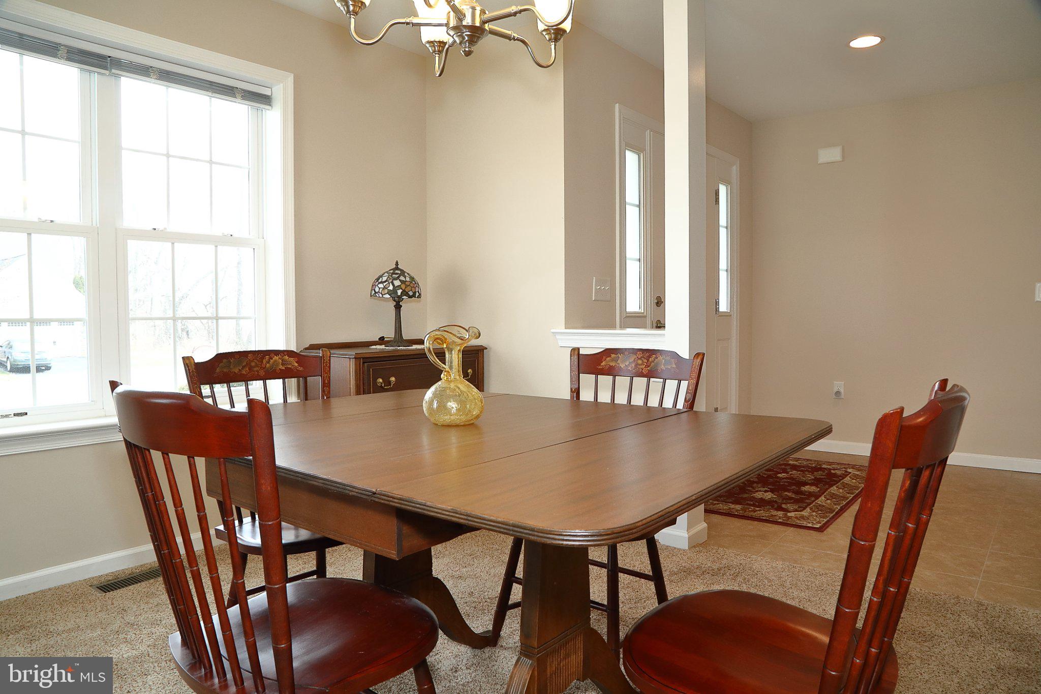 185 Waypoint Drive, Unit 236 Lancaster, PA 17603 - Photo 7 of 31 Inviting dining space with natural light.