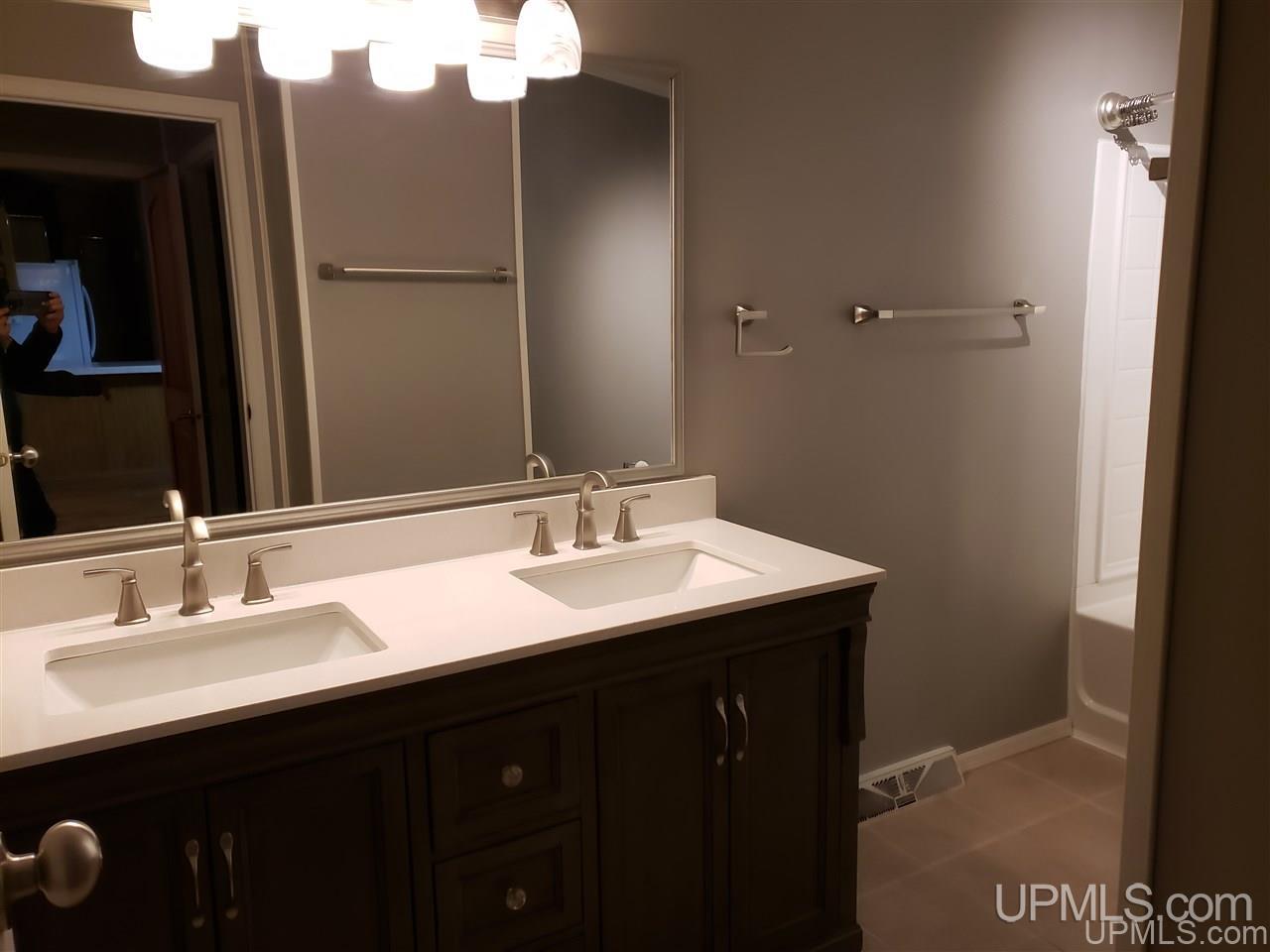 20468 Boundary Road Chassell, MI 49916 - Photo 8 of 13 Gallery Image 8